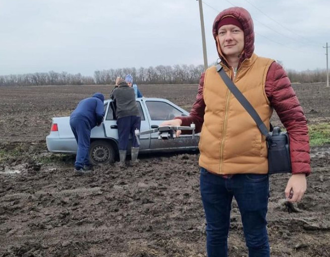 Блоггер из деревни инстаграм. Блогер деревенский гвоздь.