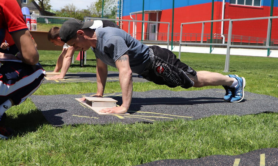 Кубанский физической культуры и спорта. ГТО слет. Всекубанский казачий слет ГТО. Политехнический институт Новороссийск ГТО.