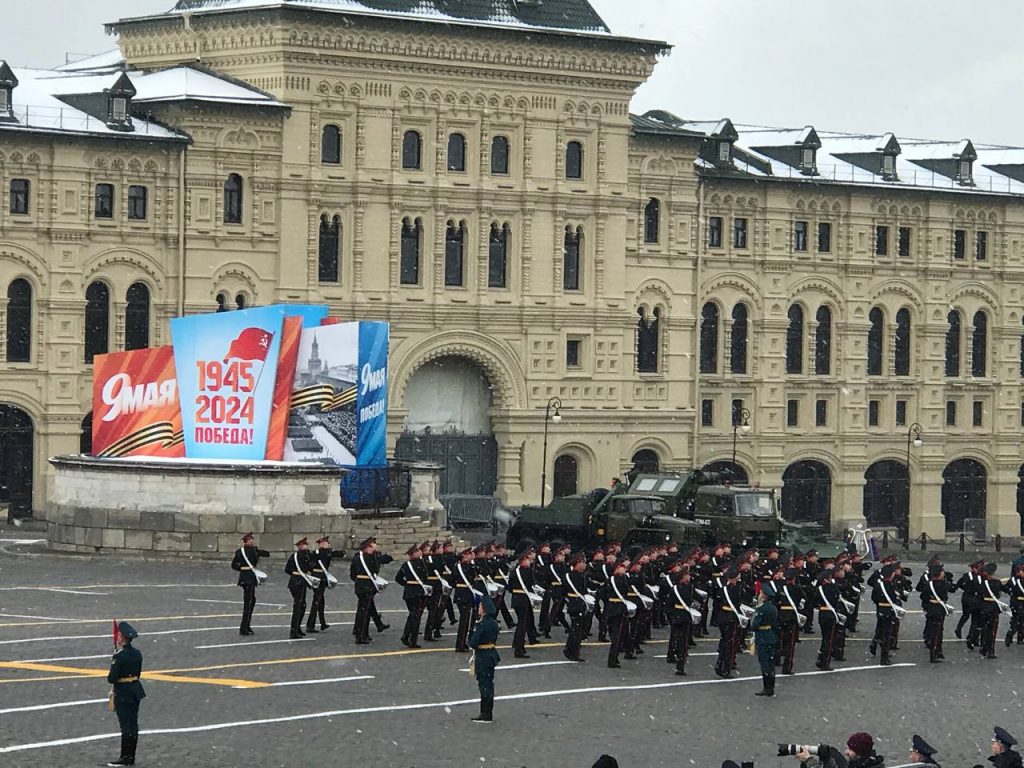 Всё, что остается за кадром: наш репортаж с Парада Победы на Красной  Площади | 10.05.2024 | Ленинградская - БезФормата